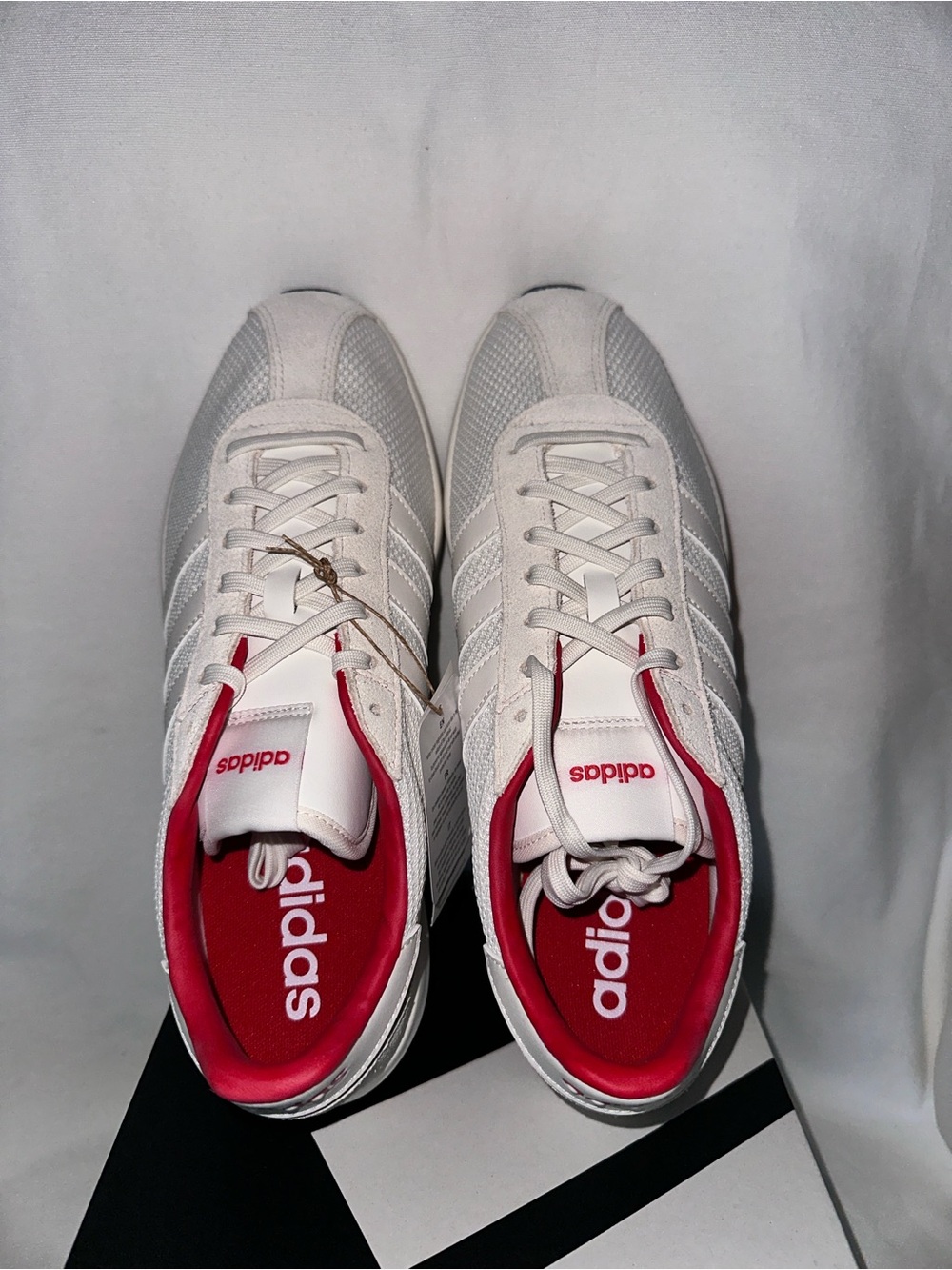 Adidas Men’s White & Red Classic Trainer Size 10
